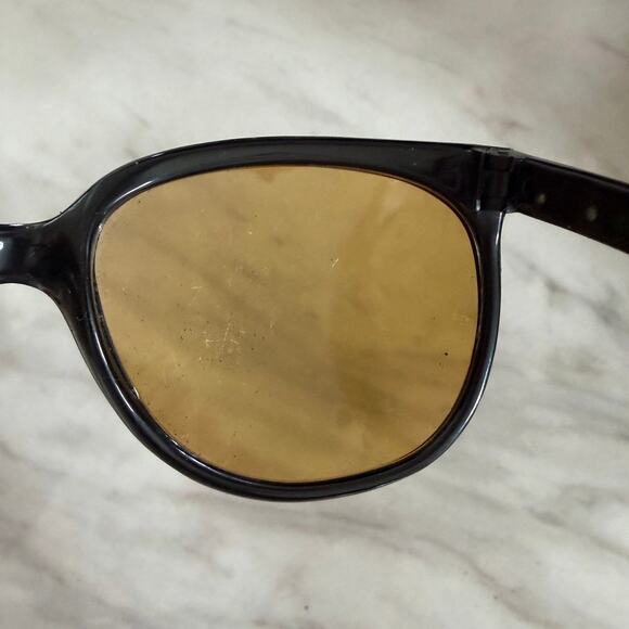 Vintage 1970s Ray Ban Cats 1000 Black & Yellow Lens Sunglasses